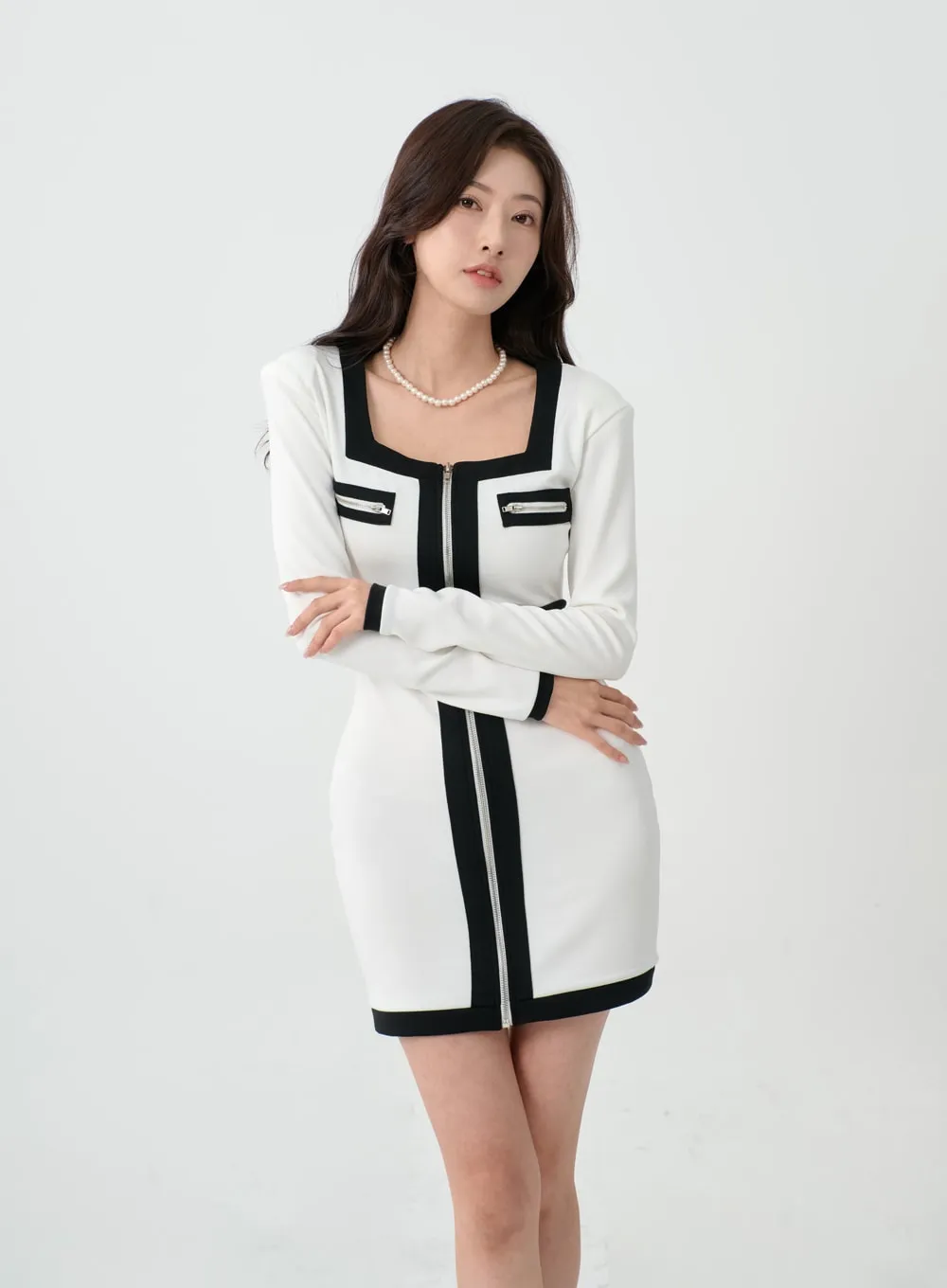 Classic Line Front Zipper Square Neck Mini Dress IO07