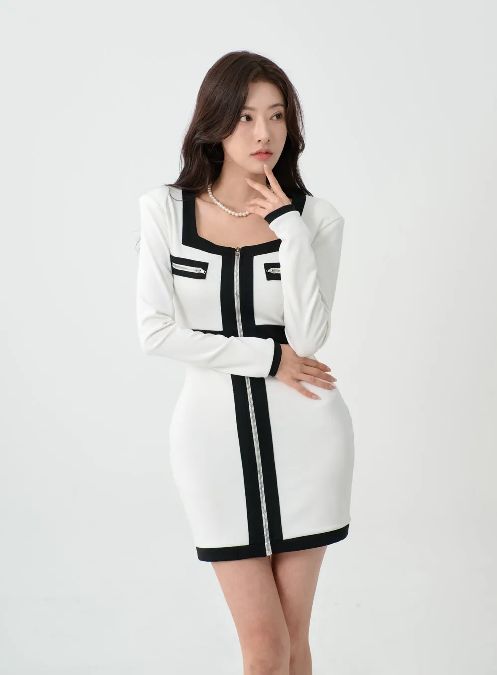 Classic Line Front Zipper Square Neck Mini Dress IO07