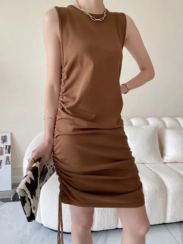 Loose Sleeveless Drawstring Solid Color Round-Neck Mini Dresses