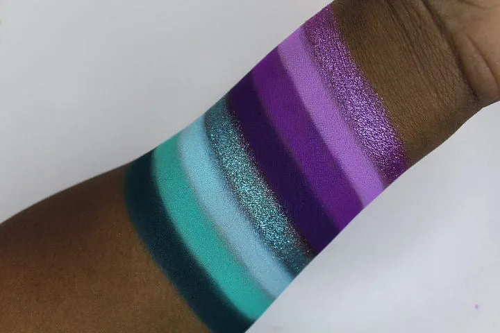 Lure Palette - Blend Bunny Cosmetics