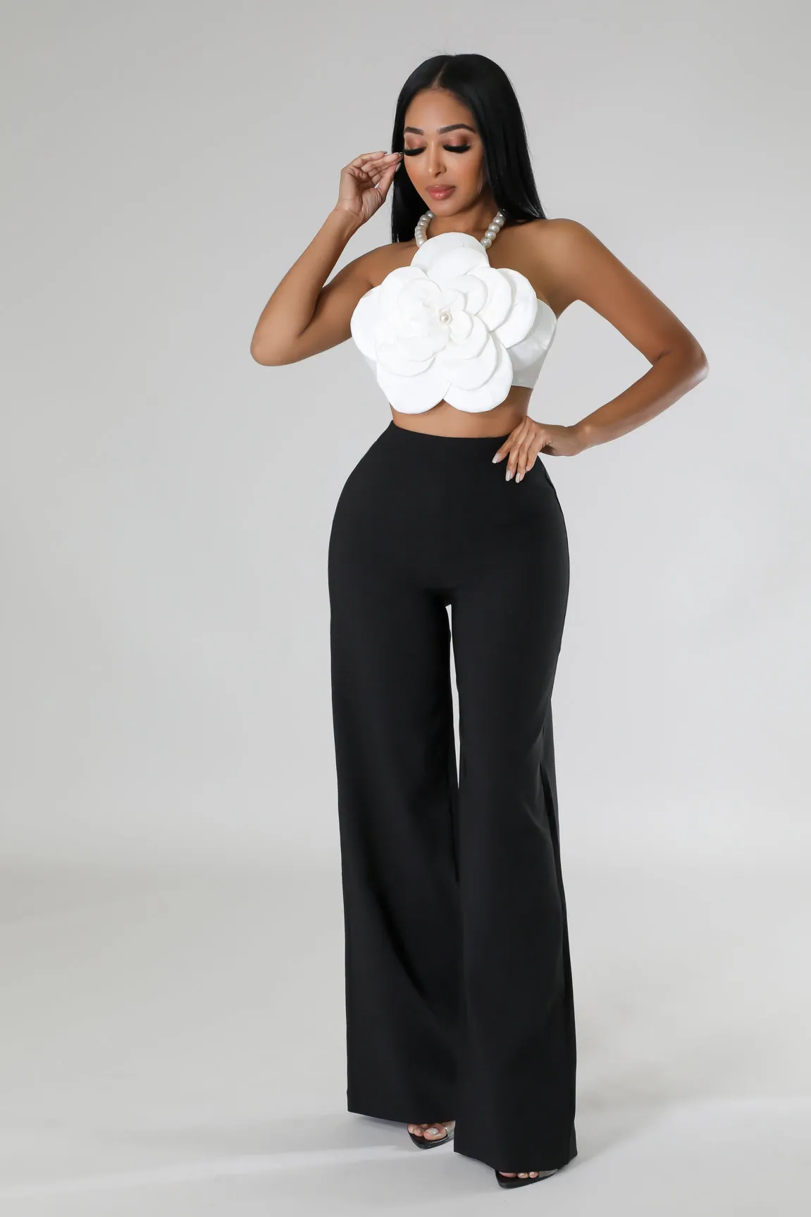 PEARL HALTER ROSE TOP AND WIDE LEG PANT SET (BLACK/WHITE)