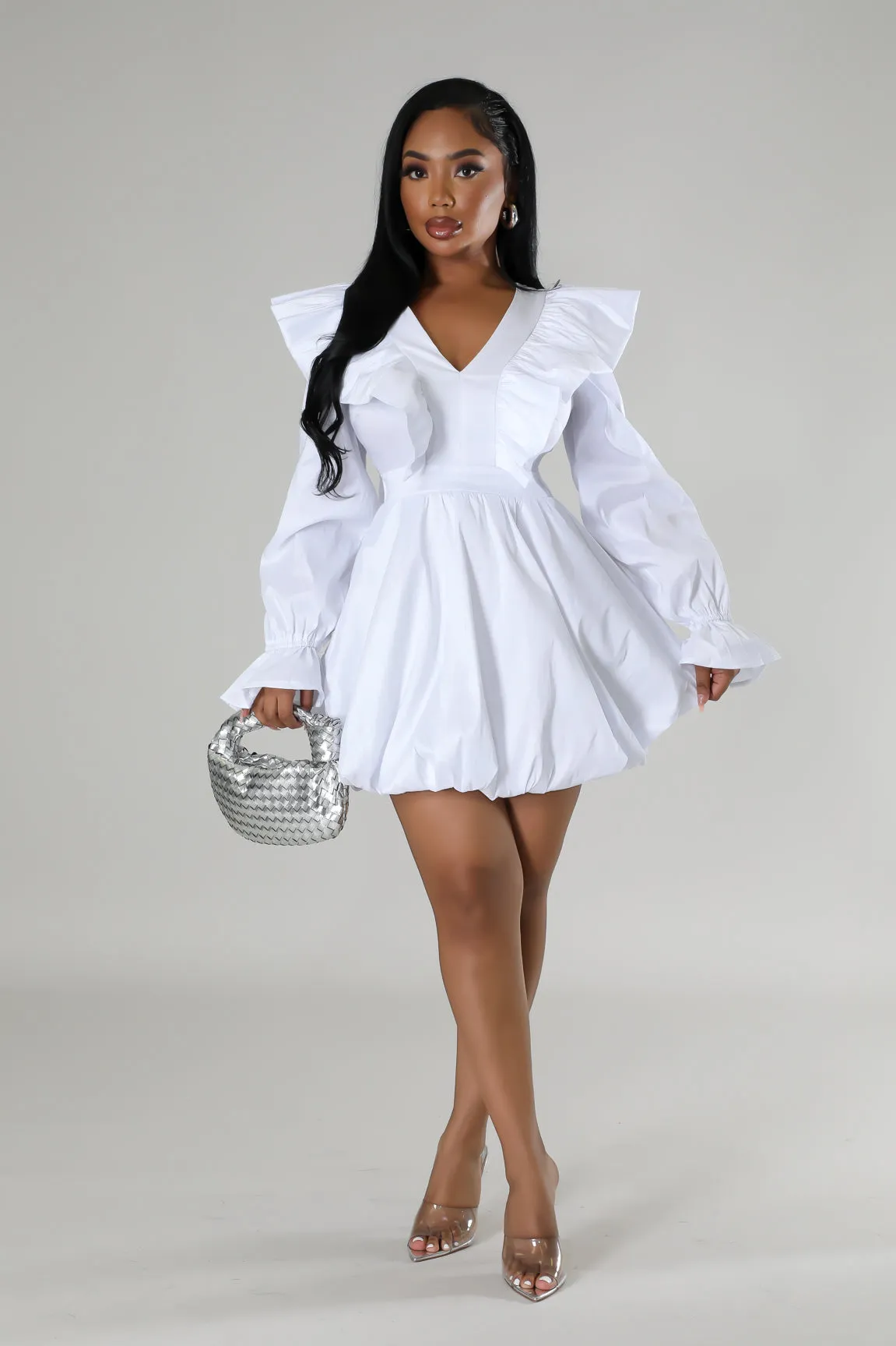 V-NECK FLUTTER SLEEVE BUBBLE MINI DRESS (WHITE)